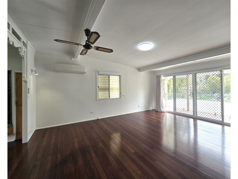 10 Best Street, Brighton QLD 4017