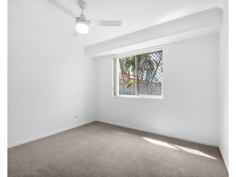 8 Maclean Close, Fitzgibbon QLD 4018