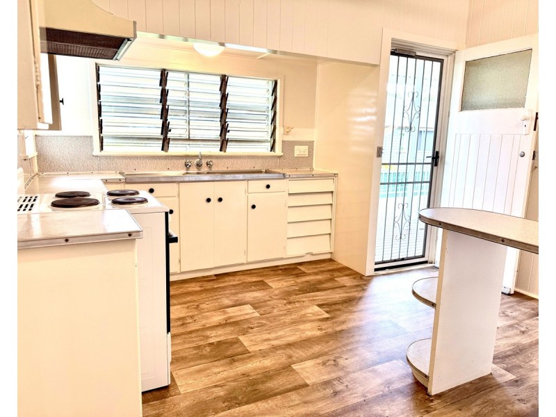 33 Love Street, Northgate QLD 4013