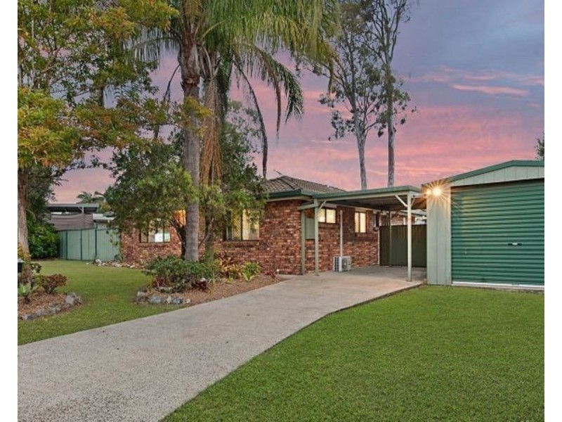 25 Oleron Terrace, Petrie QLD 4502