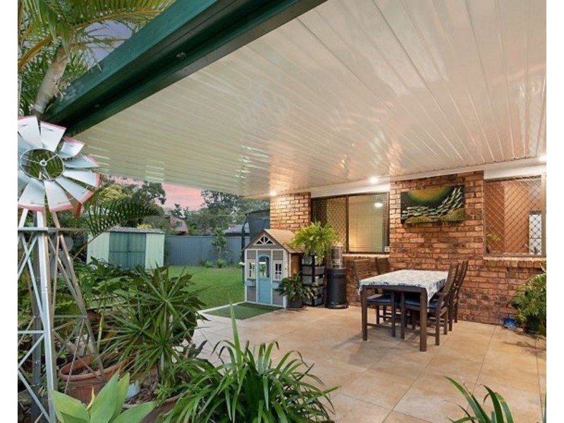 25 Oleron Terrace, Petrie QLD 4502