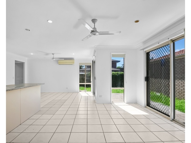 5 Leopard Tree Close, Bracken Ridge QLD 4017