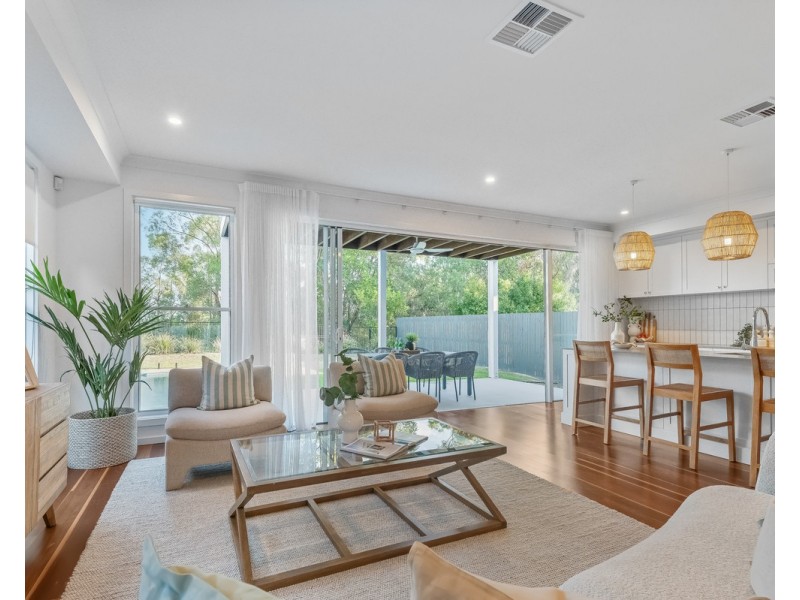 14 Ashley Road, Chermside West QLD 4032