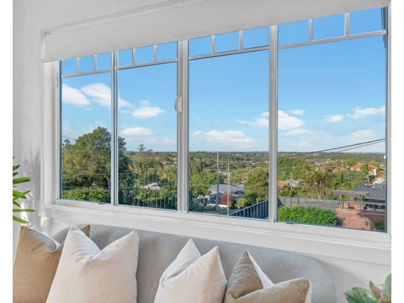 14 Ashley Road, Chermside West QLD 4032