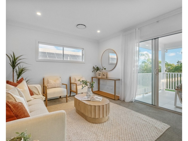 14 Ashley Road, Chermside West QLD 4032