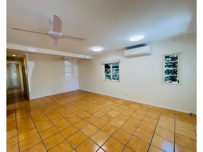 20 Julia Street, Wavell Heights QLD 4012