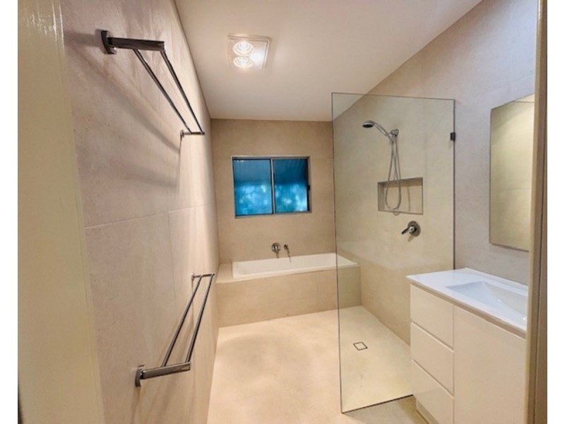 20 Julia Street, Wavell Heights QLD 4012