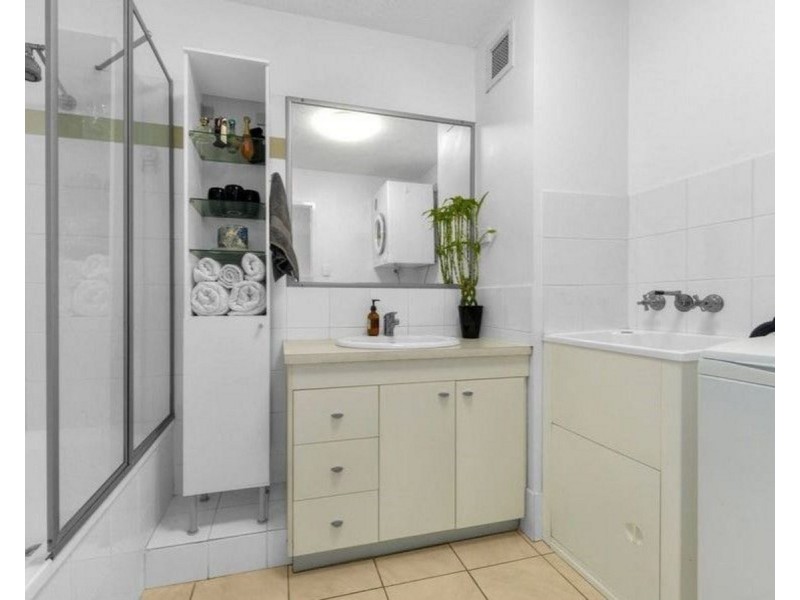 3/161 Junction Road, Clayfield QLD 4011