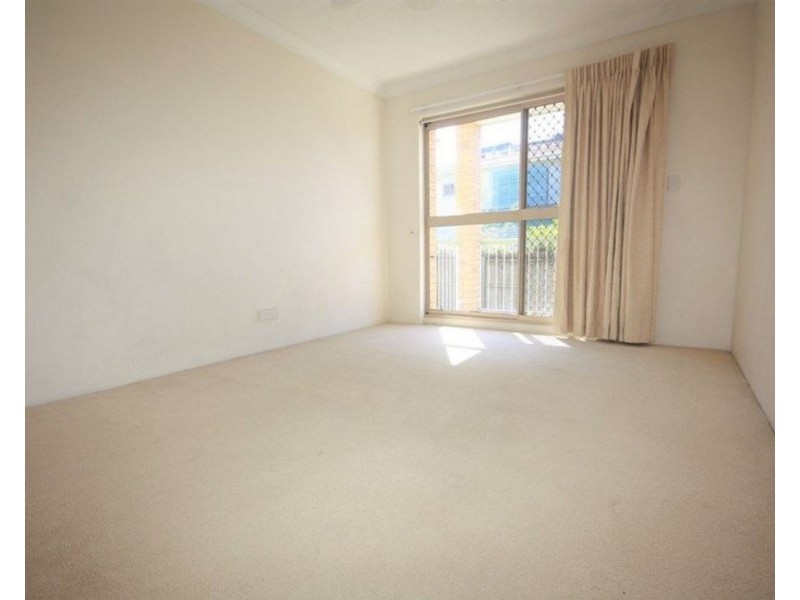 2/51 Kidston Tce, Chermside QLD 4032