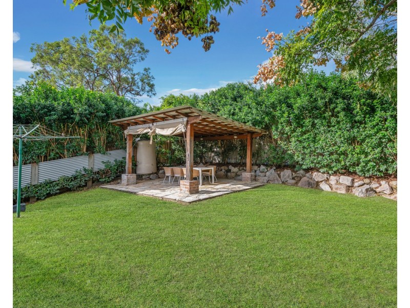 39 Chuter Street, Stafford Heights QLD 4053