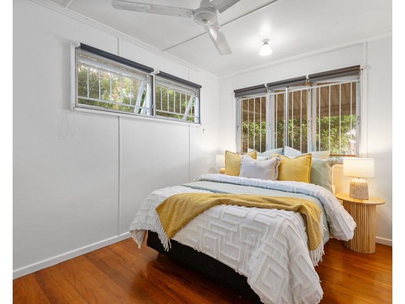 39 Chuter Street, Stafford Heights QLD 4053