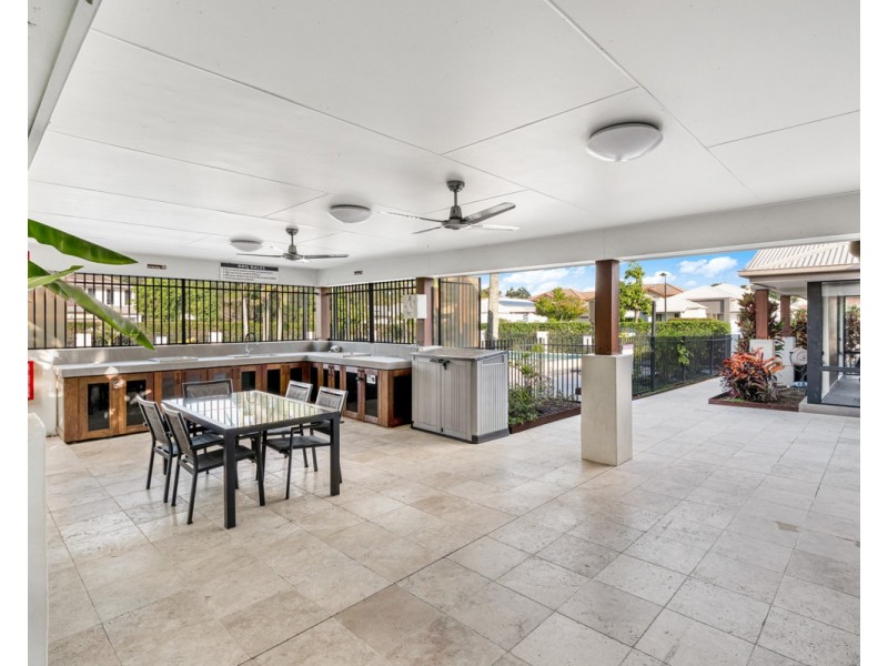 72/80 McIntyre Street, Hendra QLD 4011