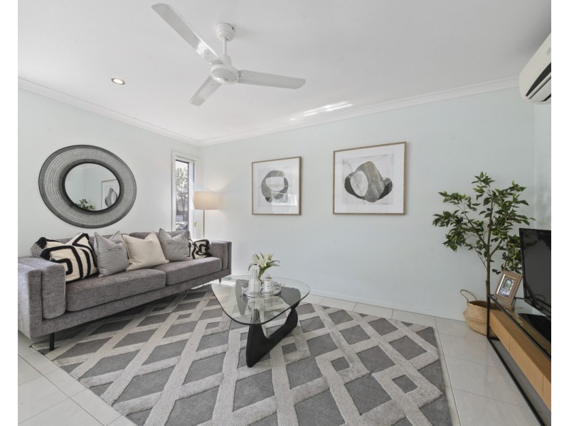 45 Jenolan Lane, Fitzgibbon QLD 4018