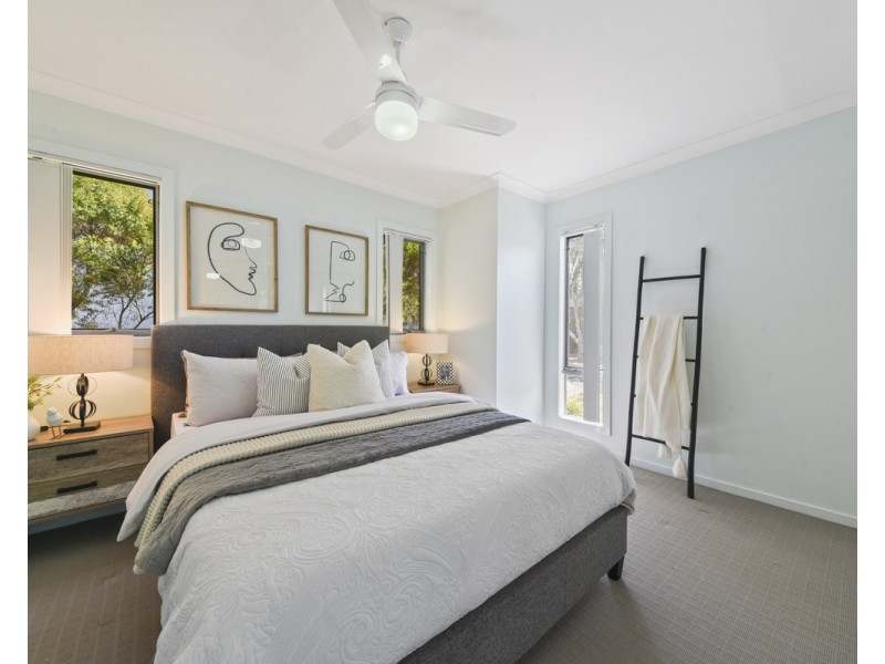 45 Jenolan Lane, Fitzgibbon QLD 4018