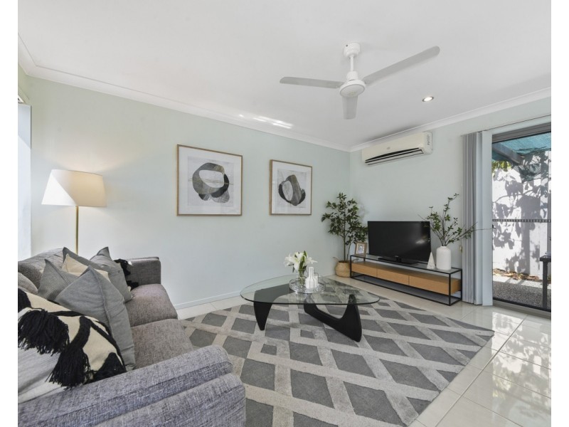 45 Jenolan Lane, Fitzgibbon QLD 4018