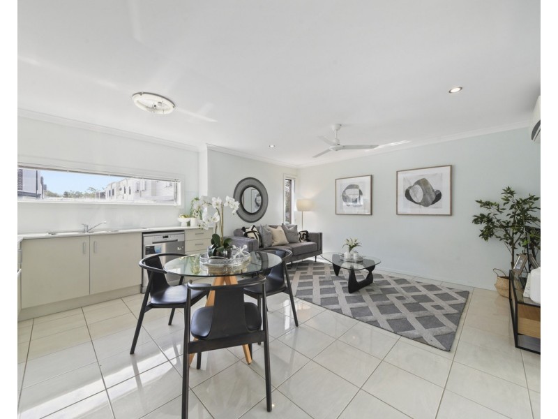 45 Jenolan Lane, Fitzgibbon QLD 4018