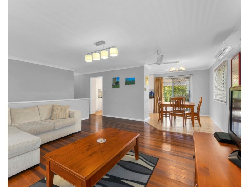 27 Denver Road, Carseldine QLD 4034