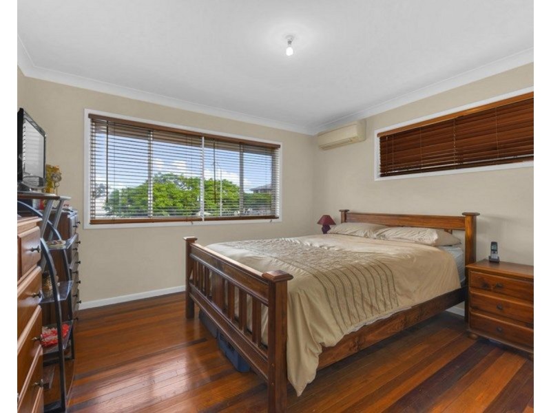 27 Denver Road, Carseldine QLD 4034