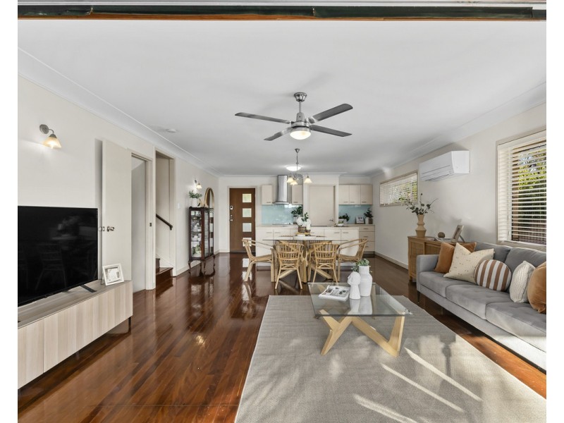 32 Maundrell Terrace, Chermside West QLD 4032