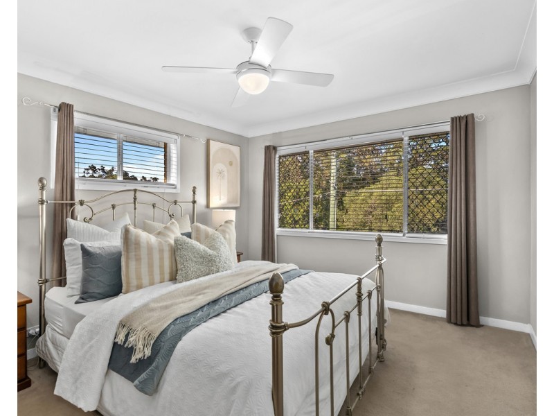 32 Maundrell Terrace, Chermside West QLD 4032