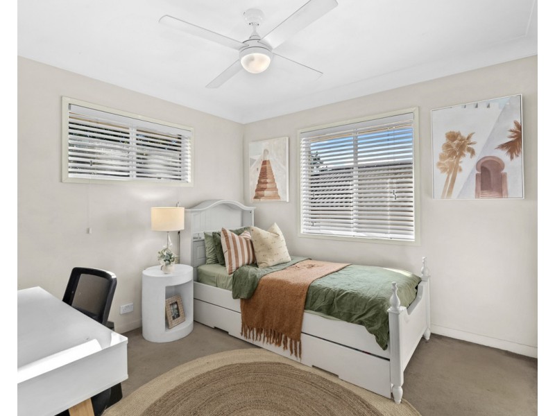 32 Maundrell Terrace, Chermside West QLD 4032