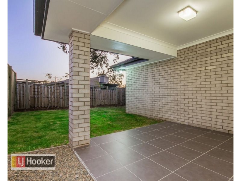 64 Mount Kaputar Avenue, Fitzgibbon QLD 4018