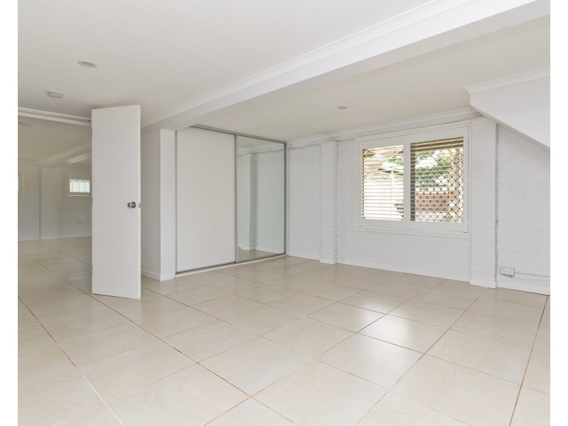 17 Bevlin Court, Albany Creek QLD 4035