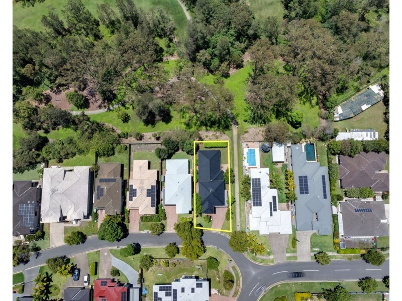 9 Crowcombe Place, Carseldine QLD 4034