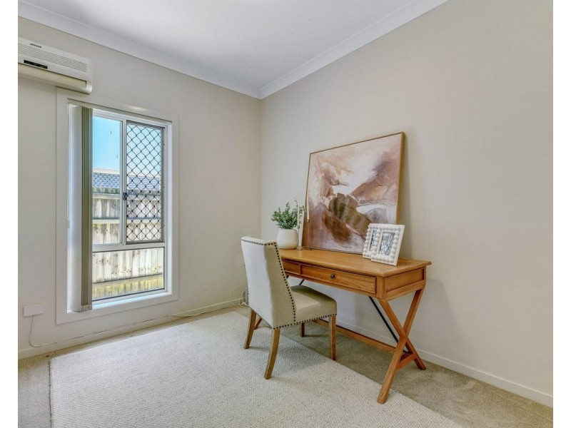 9 Crowcombe Place, Carseldine QLD 4034