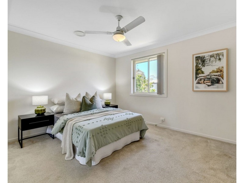 9 Crowcombe Place, Carseldine QLD 4034