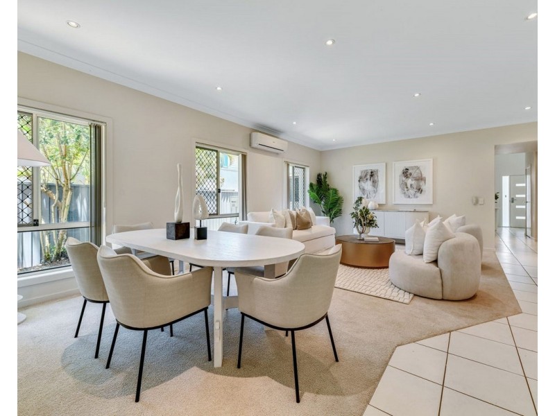 9 Crowcombe Place, Carseldine QLD 4034