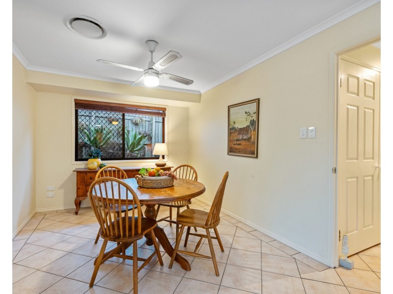 15 Gumview Street, Albany Creek QLD 4035