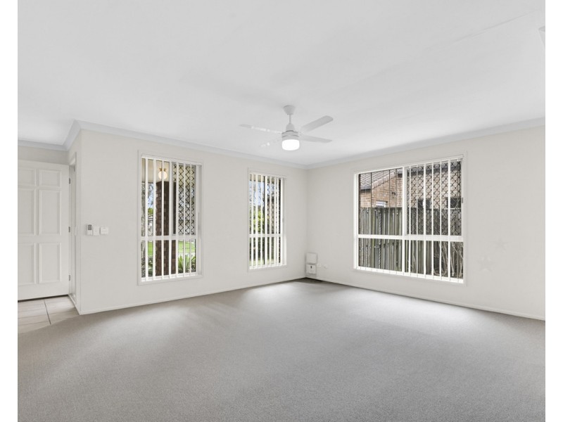 13 Azalea Crescent, Fitzgibbon QLD 4018