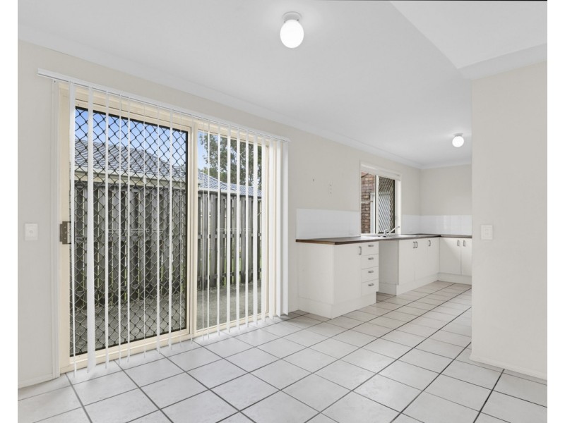 13 Azalea Crescent, Fitzgibbon QLD 4018