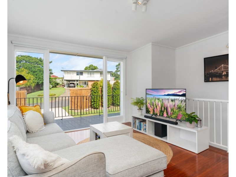 5 Waitara Street, Chermside West QLD 4032