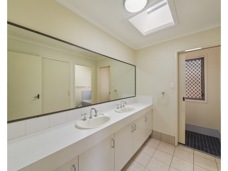 12 Chateau Street, Carseldine QLD 4034