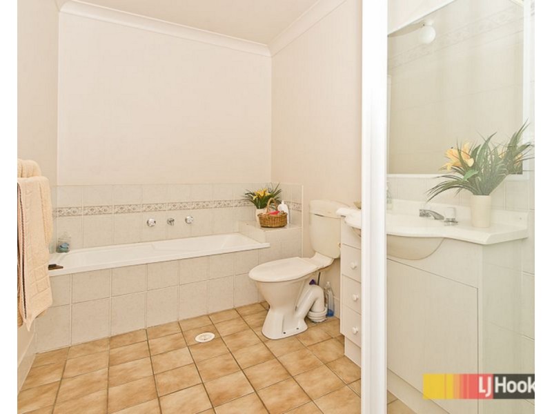 12 Petunia Close, Fitzgibbon QLD 4018