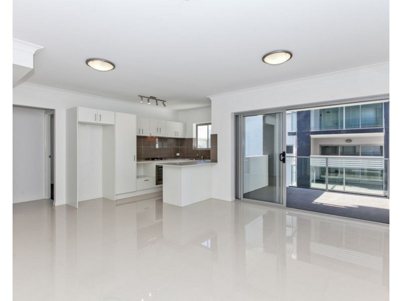 2/23 Grasspan Street, Zillmere QLD 4034