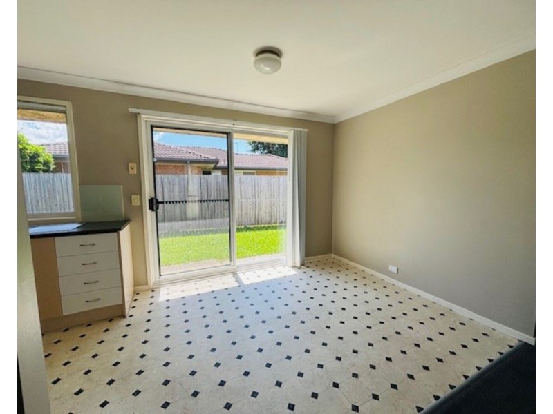 24 Hibiscus Circuit, Fitzgibbon QLD 4018