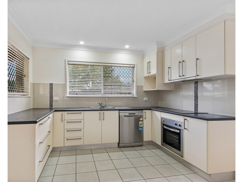 28 Safari Street, Chermside West QLD 4032