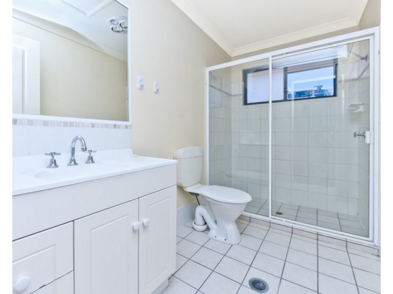 1/342-344 Hamilton Road, Chermside QLD 4032