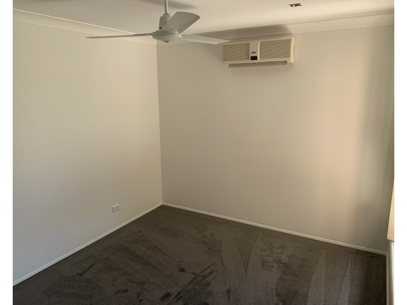 33 Orchid Crescent, Fitzgibbon QLD 4018