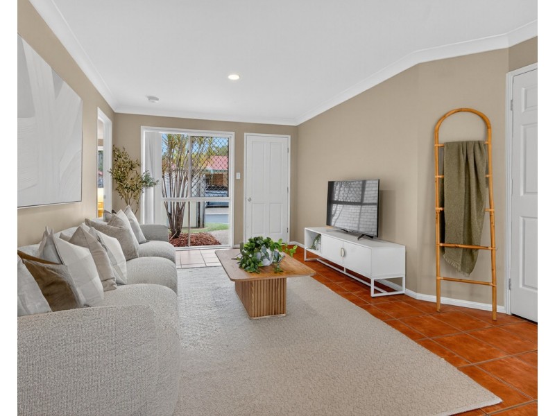 8/17 Denham Street, Bracken Ridge QLD 4017