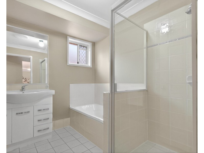 8/17 Denham Street, Bracken Ridge QLD 4017