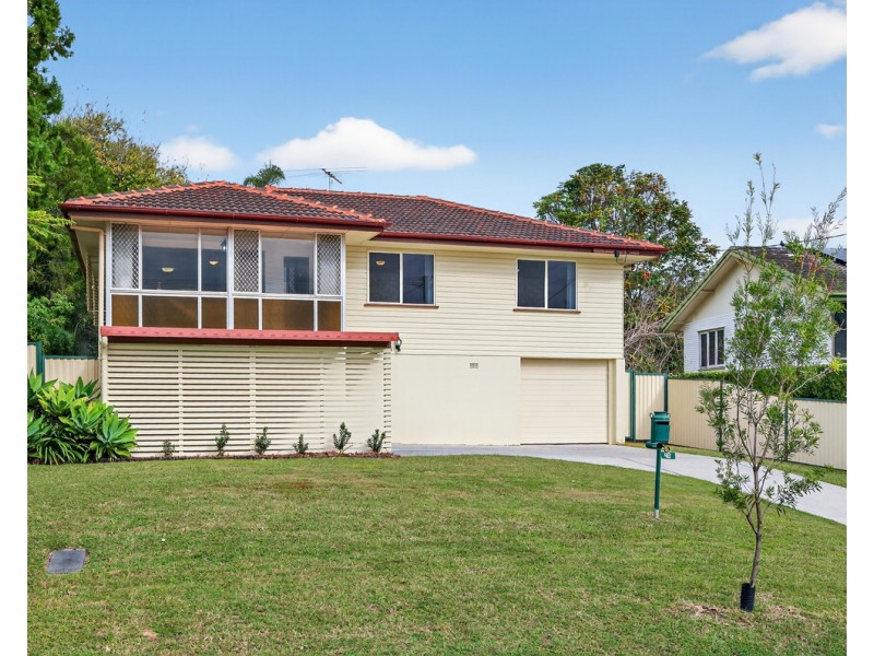 16 Kaiyar Street, Chermside West QLD 4032
