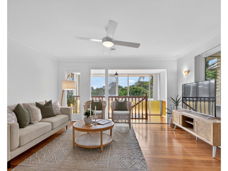 16 Kaiyar Street, Chermside West QLD 4032