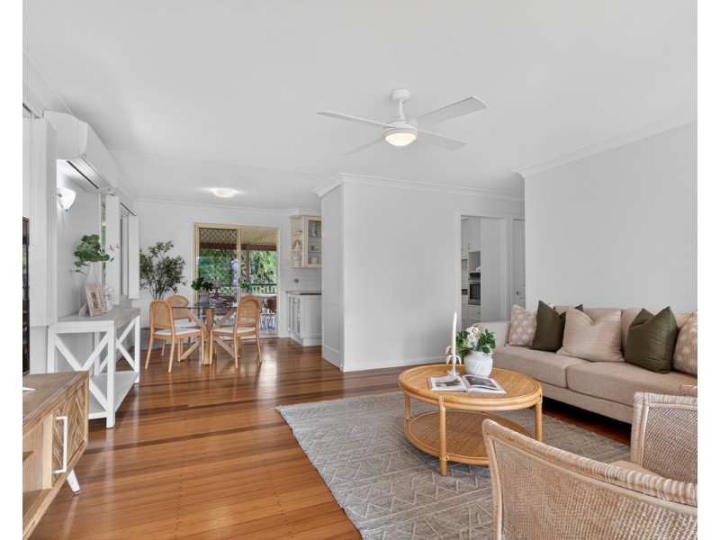 16 Kaiyar Street, Chermside West QLD 4032