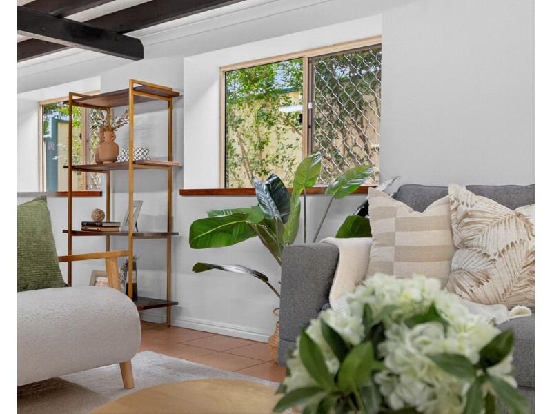 16 Kaiyar Street, Chermside West QLD 4032