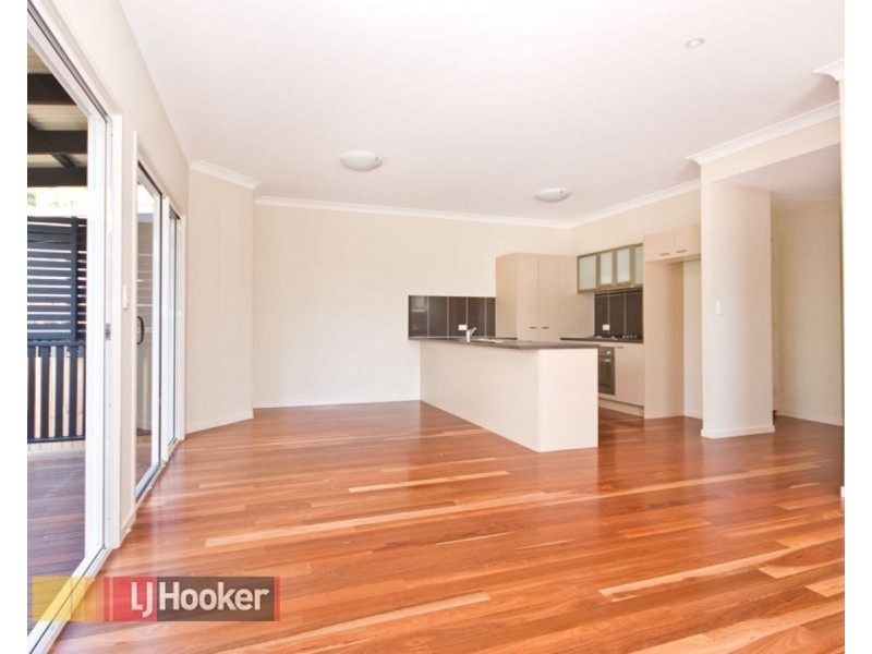 2/24 Latham Street, Chermside QLD 4032