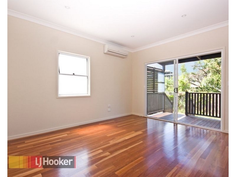 2/24 Latham Street, Chermside QLD 4032